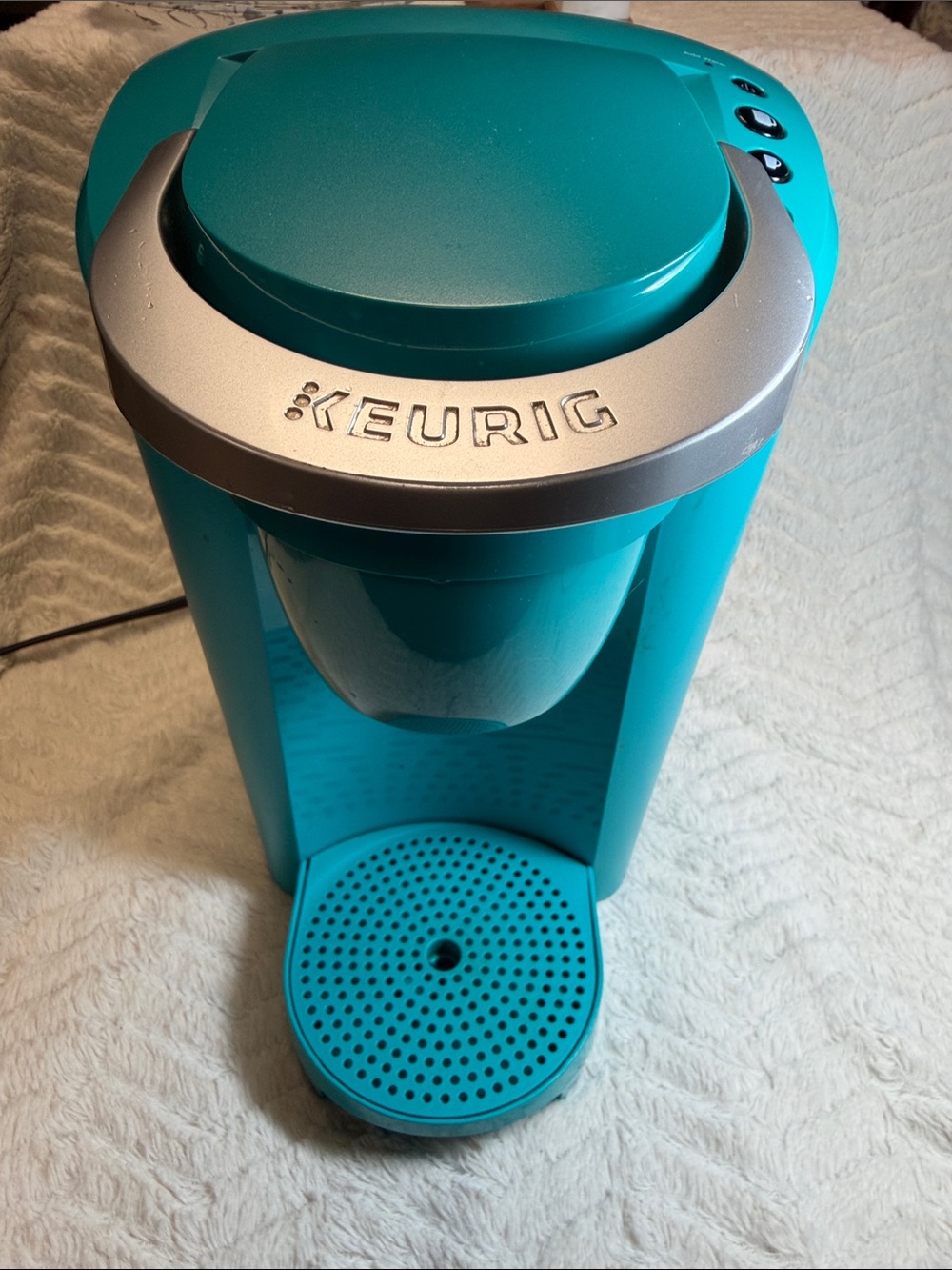 Do you need parts for this Keurig Coffee Maker? Water reservoir & cup stand?